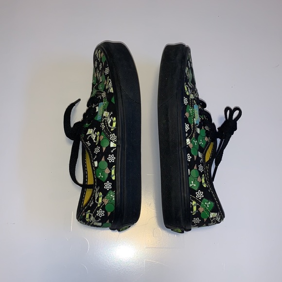 Vans x The Simpsons Canvas Skate Shoes - Boy’s Size 1 - Picture 7 of 9